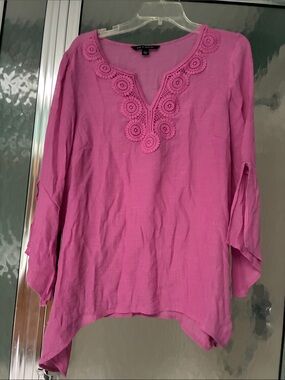 Ava & Viv Pink Crochet-Trim V-Neck Tunic